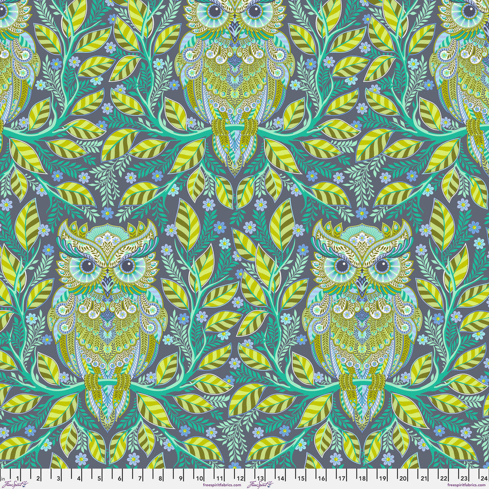 FULL MOON FOREST II - Tula Pink - Hootie Patootie - STARLIGHT - per half metre
