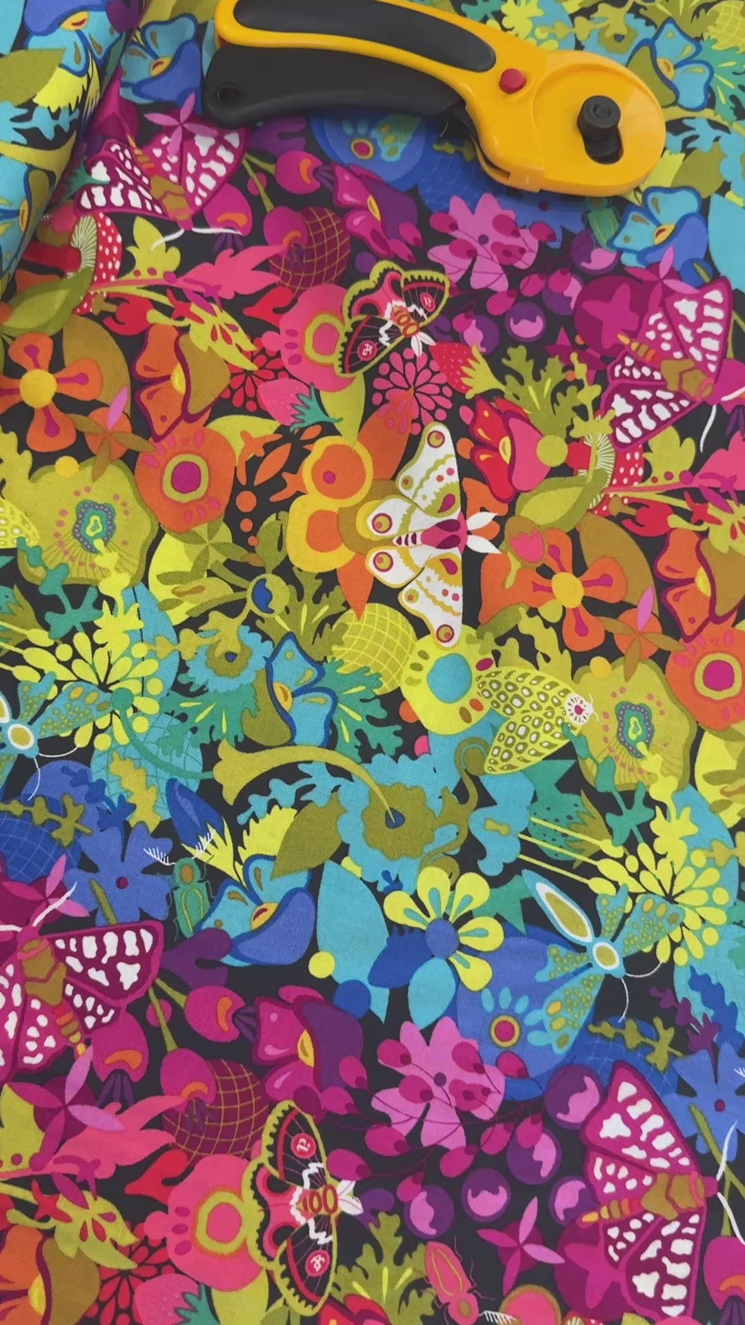 video Alison Glass - Colorwheel in Art theory Day Night - quilt fabric collection available at Brisbane Australia online fabric store art quilt supplies 2 sew textiles. colour fun fabrics, featuring moths and flowers and other lovely nuances. Great as border, binding and feature fabrics, but also wonderful as a cushions and round table mats.