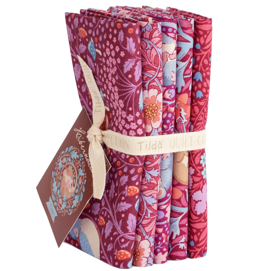 Tilda - Hibernation - Fat Quarter Bundle 5 fabrics Pink