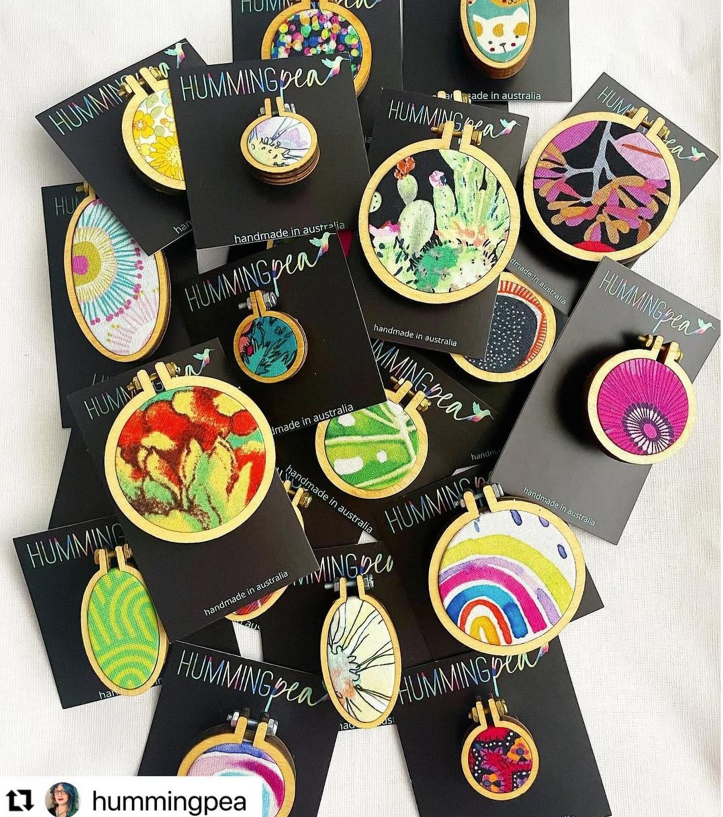 Create your own fabric and stitched jewellery! Set of 3 Mini Embroidery Hoops & Aida cloth -  Beginner friendly - Quick Easy Fun Gifts