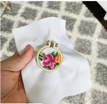 Create your own fabric and stitched jewellery! Set of 3 Mini Embroidery Hoops & Aida cloth -  Beginner friendly - Quick Easy Fun Gifts