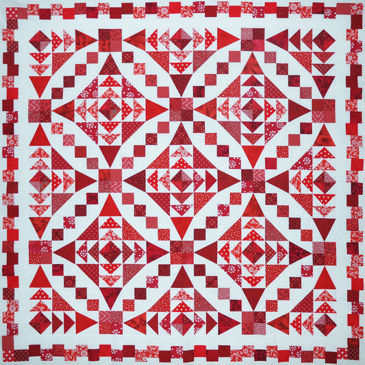 Straight Round the Bend - Quilt Pattern with the  illusion of curves